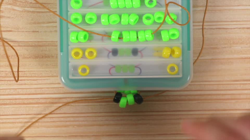DIY Bead Pets Craft Kit for Kids - Make 10 Animal Charms & Accessories